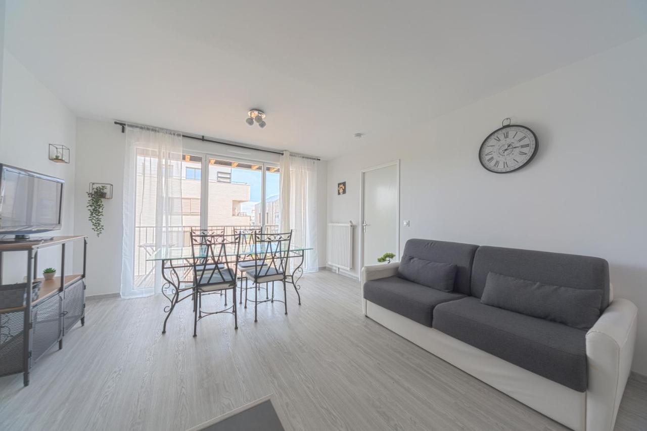 Appartement Europe Disney Paris Bussy-Saint-Georges Exteriör bild